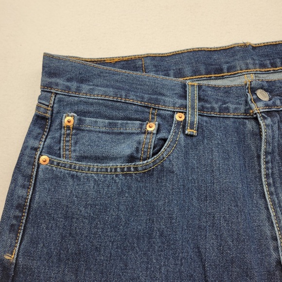 Levis 550 Relaxed Fit Tapered Leg Mens Blue Denim Jeans 36x32 005504886 - Picture 5 of 16